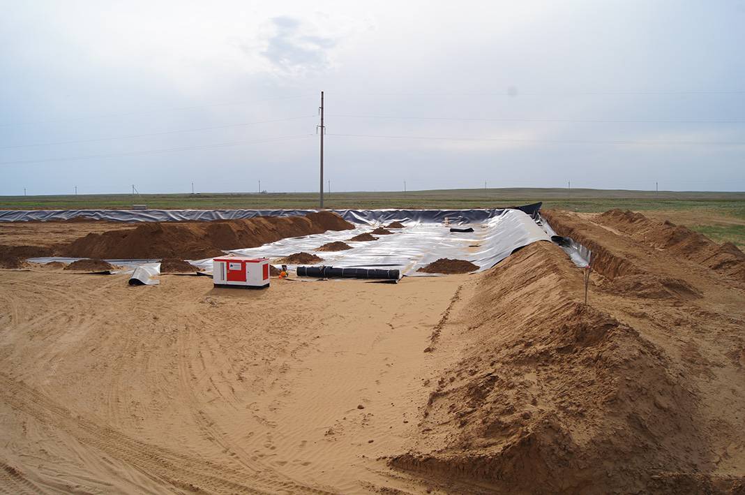 Onshore Facilities for Oil Reception