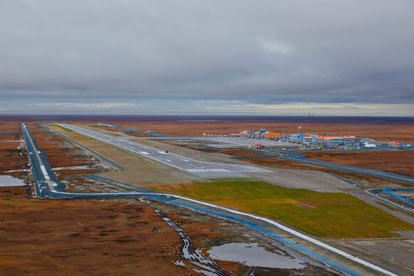 Construction of the runway base during the development of Sabetta Airport