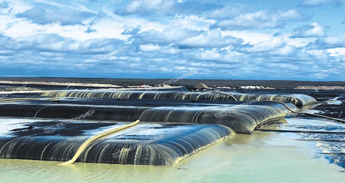 Experience of Sludge Dewatering in Geotubes