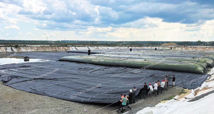 Experience of Sludge Dewatering in Geotubes